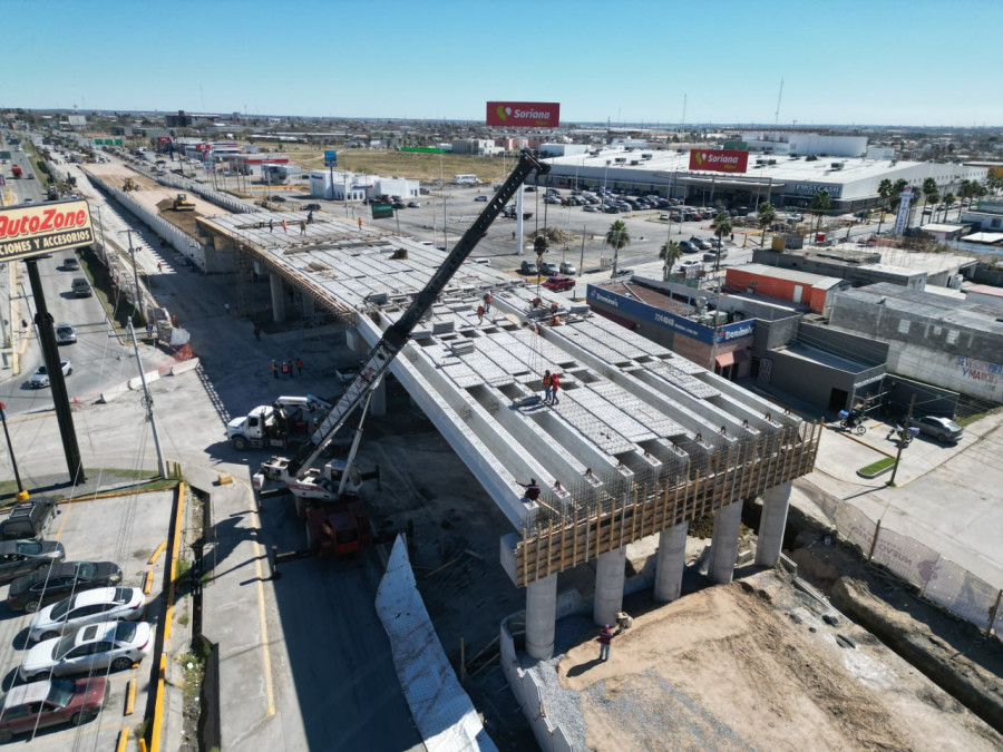 Avanza construcción del puente Calzada de los Héroes 
