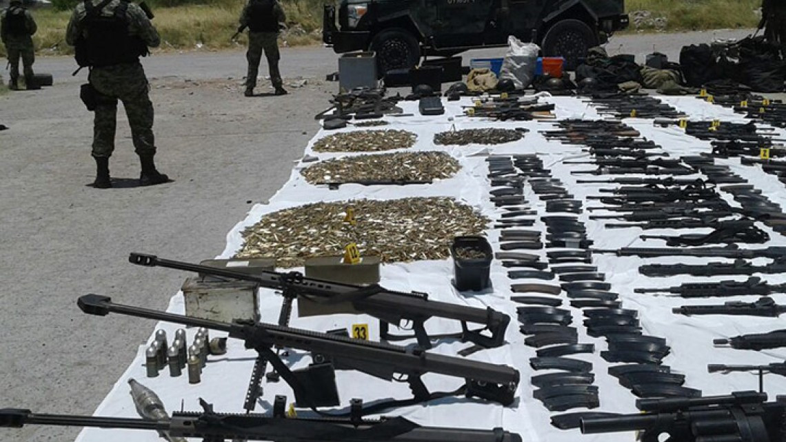 Militares de la 8/a Zona Militar aseguran un gran arsenal 
