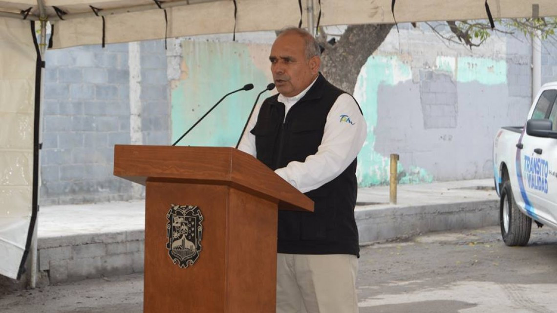 Ayuntamiento felicita a policías en su día