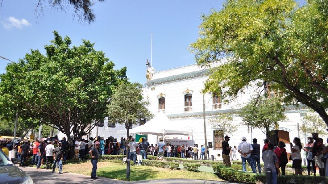 Protesta Sindicato por reducción de días de aguinaldo 