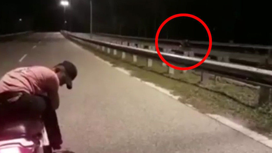 Sorprende video en redes de "moto fantasma"