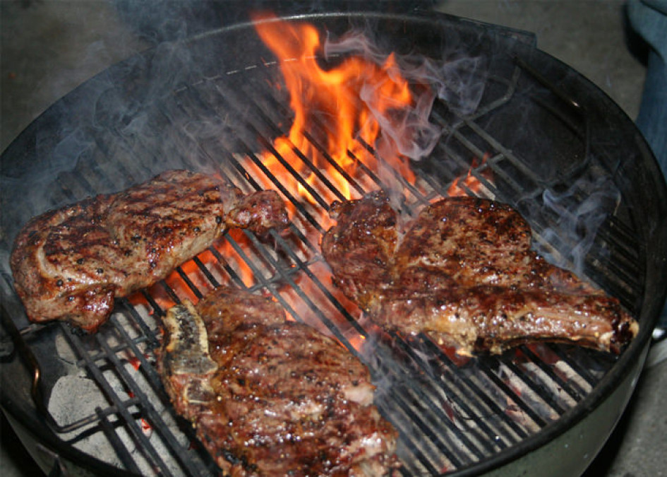Campaña neolaredense "Consume Carne local" tiene éxito 