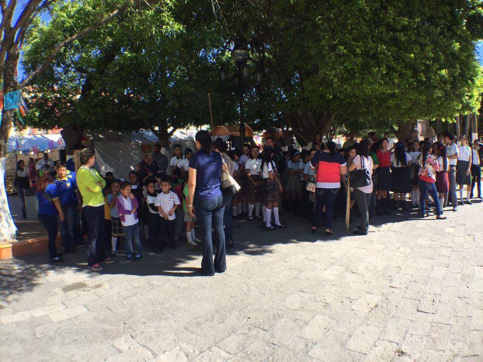 Afinan detalles para la celebración del Día de la Bandera