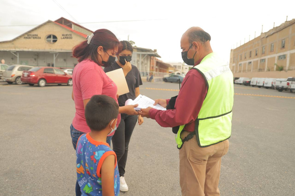 Arrancan 6a campaña de vacunación transfronteriza, se trasladarán de la Sala Sergio Peña 