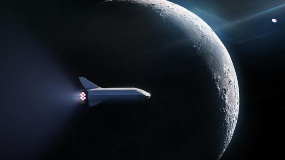 ¡Hola luna! Ya hay un turista que ira a la luna
