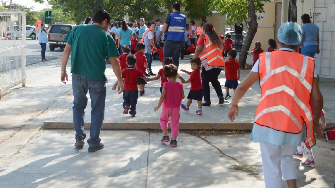 Promueve CENDI prevención y protección civil