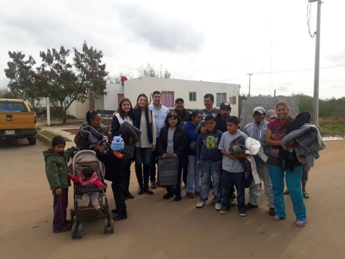 Jóvenes Tamaulipas entrega apoyos por temporada invernal