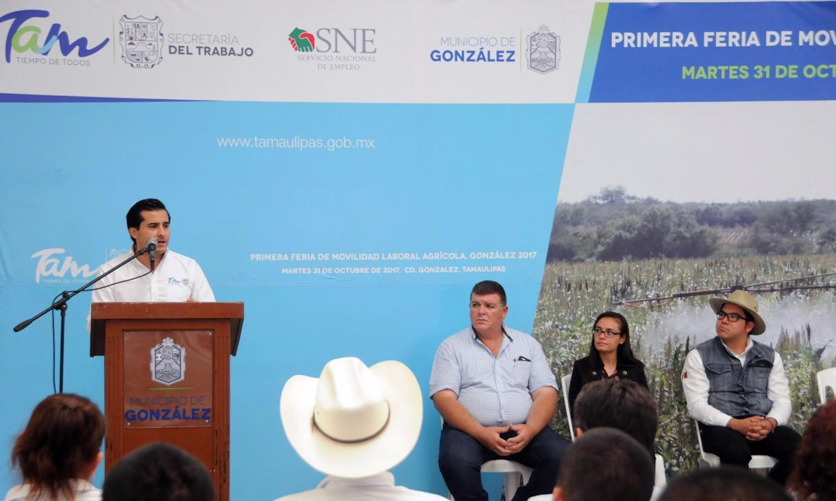 Inauguran Primera Feria de Movilidad Laboral Agrícola, González 2017