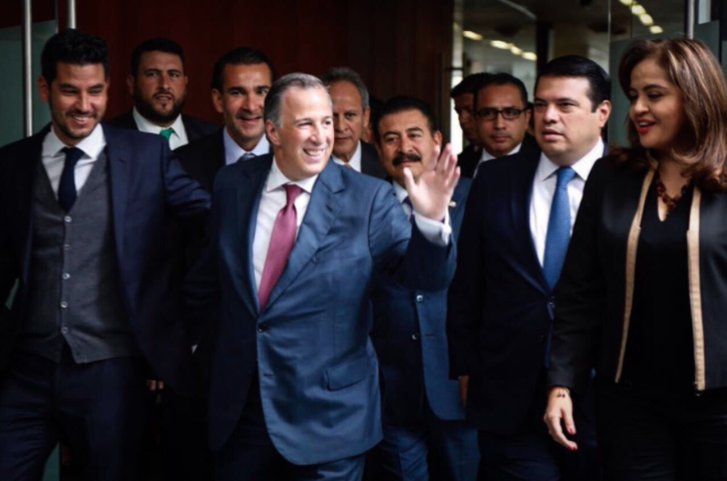 Otorgan a Meade premio como Ministro de Finanzas del Año en Latinoamérica