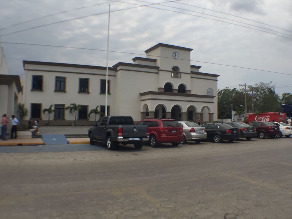 Investigan manejo de recursos de gobierno de Armando López