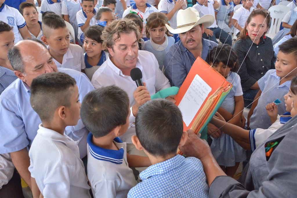 Inician Caravanas de la Lectura para comunidad estudiantil