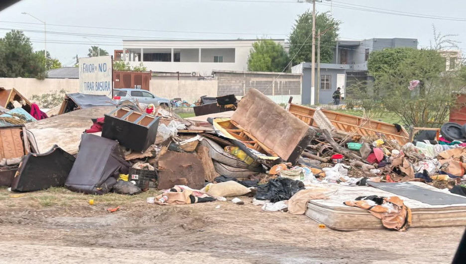 Carlos Peña Ortiz anuncia creación de centros de transferencia para manejar basura ocasionada por inundaciones 