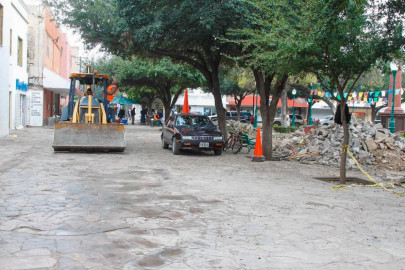 Aceleran trabajos de modernización en Centro Histórico de Nvo. Laredo