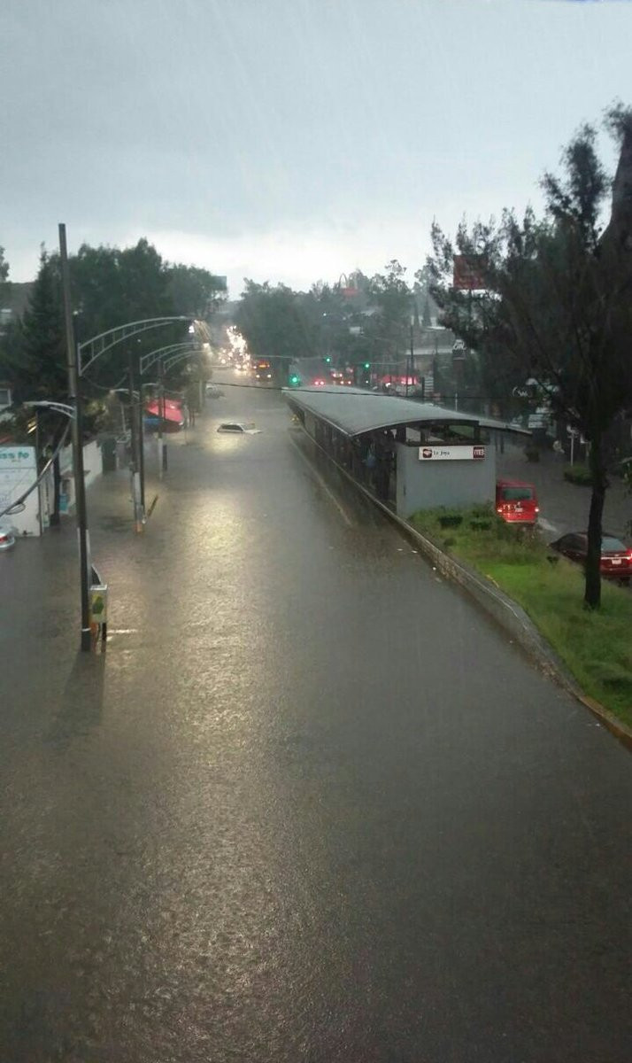 Lluvias afectan el sur de la Ciudad de México