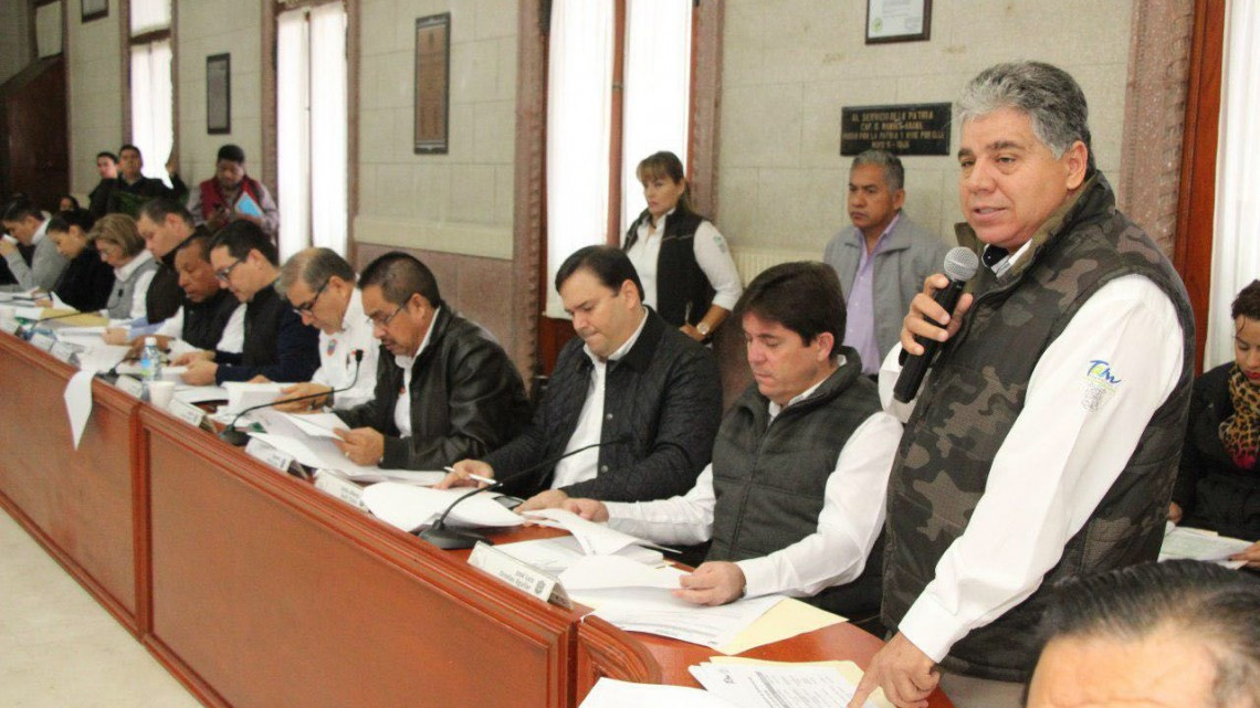 Aprueban en Cabildo compra de alumbrado público