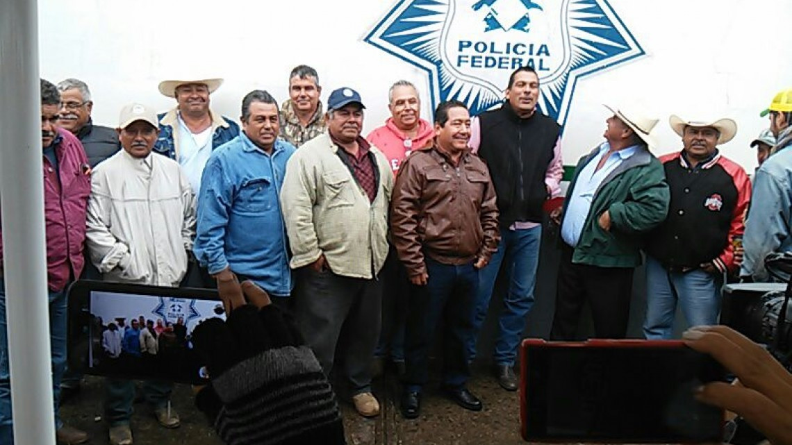 Piden a Policía Federal apoyo para traslado de unidades agrícolas