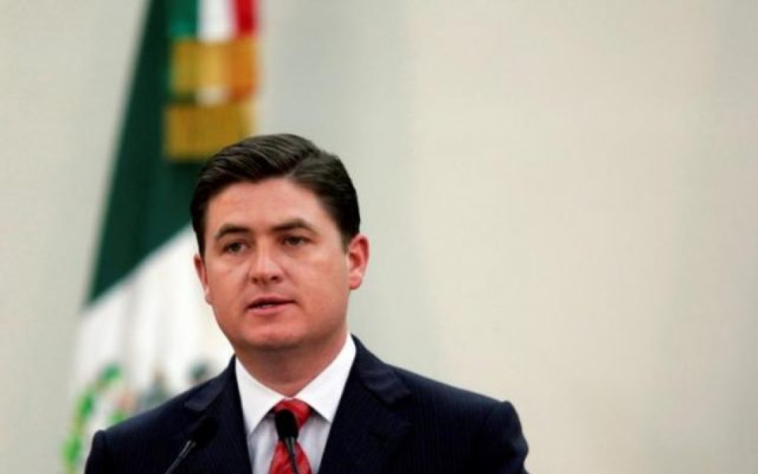 Rodrigo Medina se presenta para nueva audiencia en NL