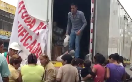 Toman ciudadanos de Jojutla repartición de despensas