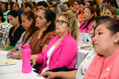 Capacitan a docentes para la atención de alumnos con espectro autista