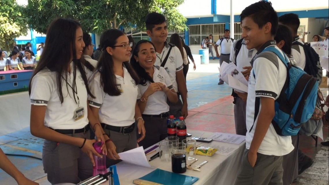 Realizan feria regional de física a nivel bachillerato 